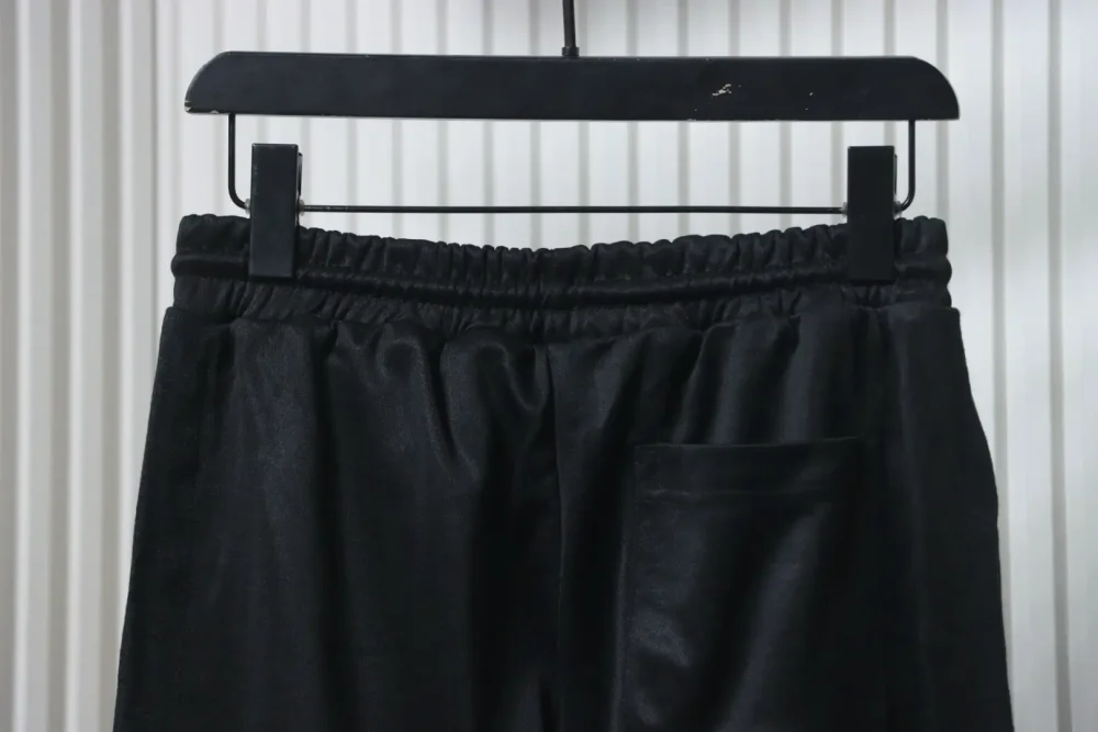 Schuluniform-Set mit hohler Doppel-G-Stickerei und halbem Reißverschluss – Bild 5