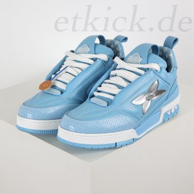 Skate 1854 Low Sneaker Low Top2.0 Himmelblau und Weiß Große Blumen