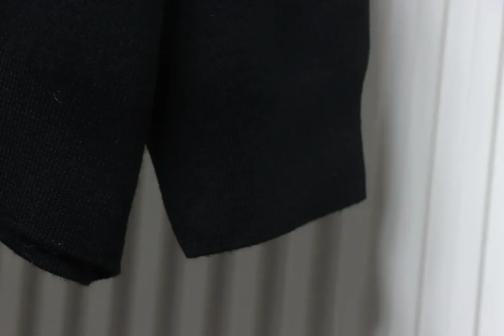 Skipullover mit Rundhalsausschnitt und 3B-Stickerei – Bild 7