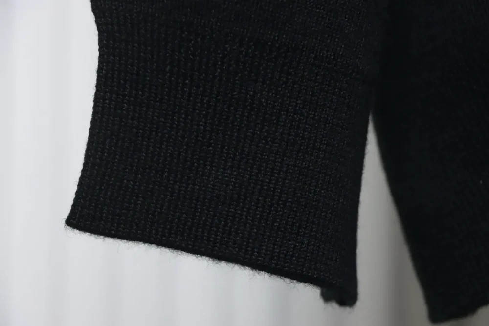 Skipullover mit Rundhalsausschnitt und 3B-Stickerei – Bild 6