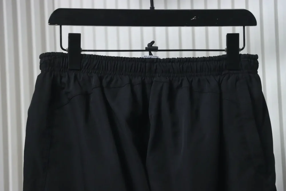 Supr1e.me 25ss-Kollaborationshose mit Swoosh-Muster – Bild 3