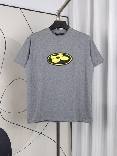 T-Shirt mit Satin-Patch