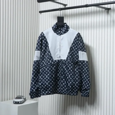 Trenchcoat mit monochromem Print