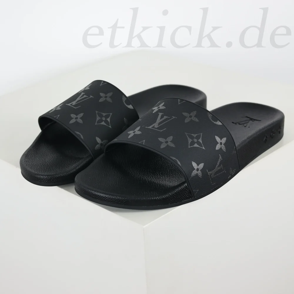 Waterfront Mule „Black Monogram“ Flip-Flops