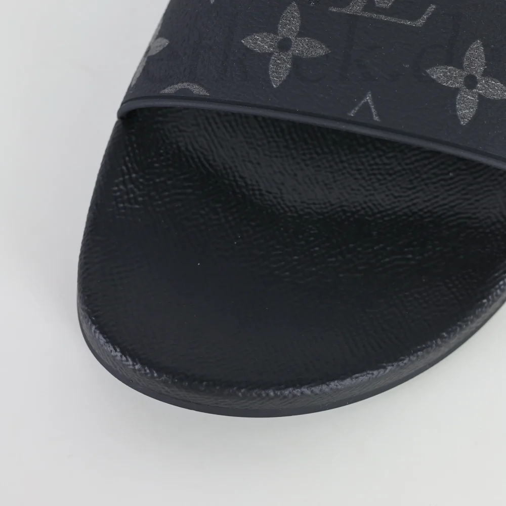 Waterfront Mule „Black Monogram“ Flip-Flops – Bild 11