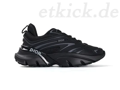 B32 Blade Black Mesh und Black Technical Fabric