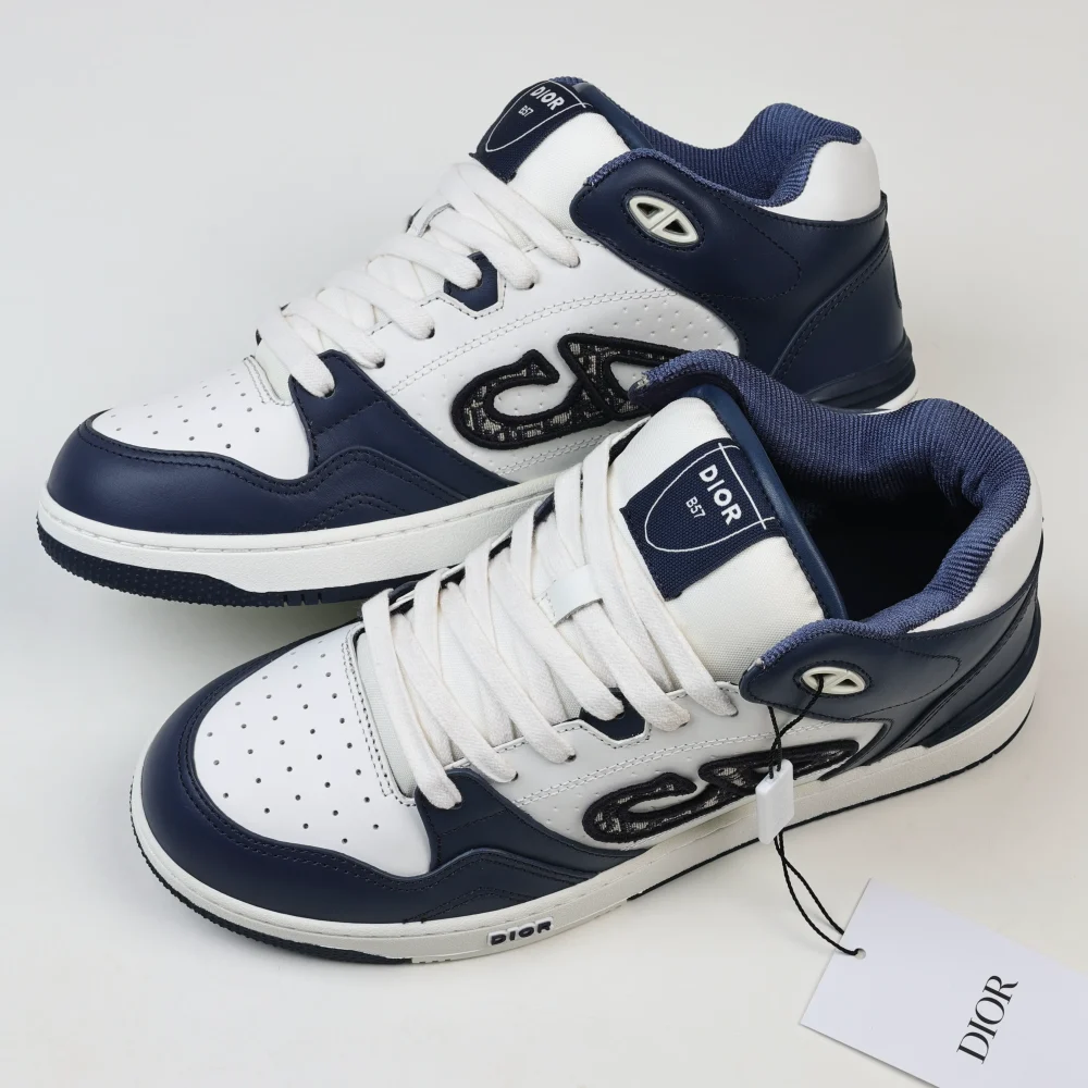 B57 Low 'Oblique Marineblaue Low-Top-Sneaker – Bild 6