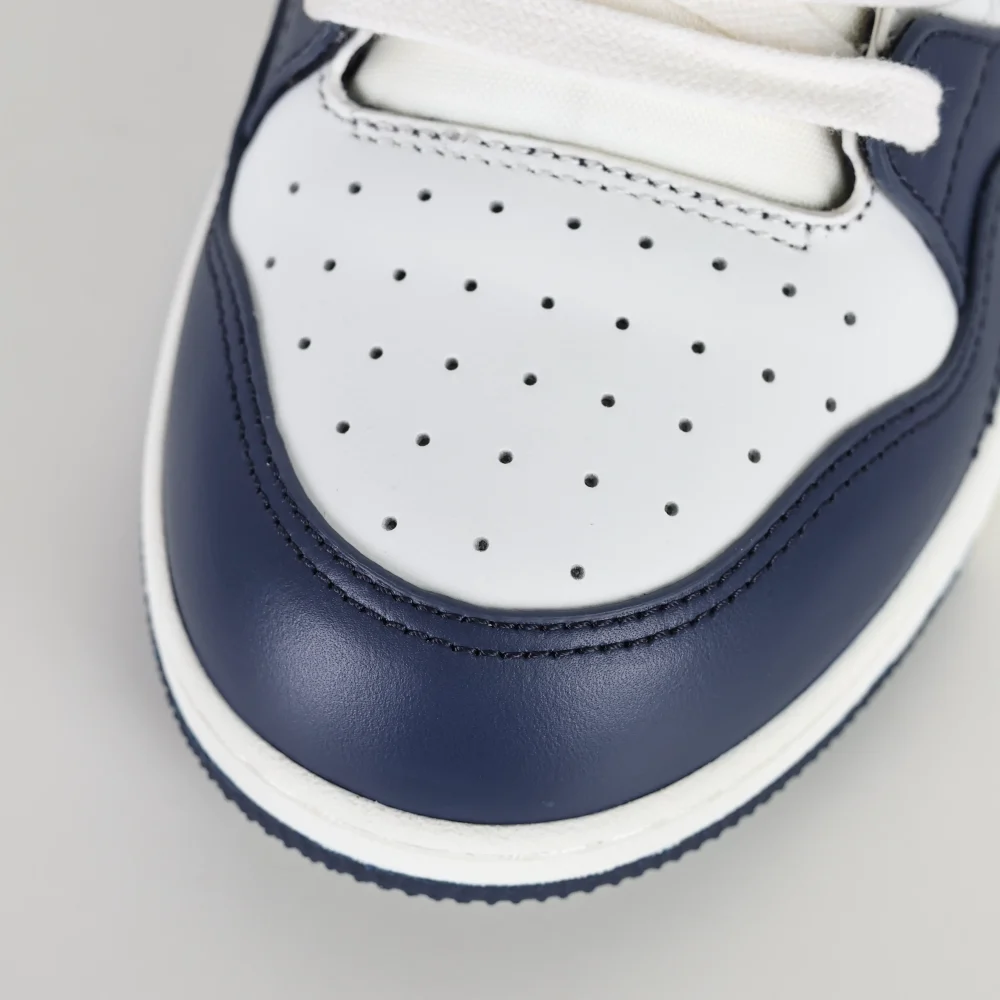 B57 Low 'Oblique Marineblaue Low-Top-Sneaker – Bild 11