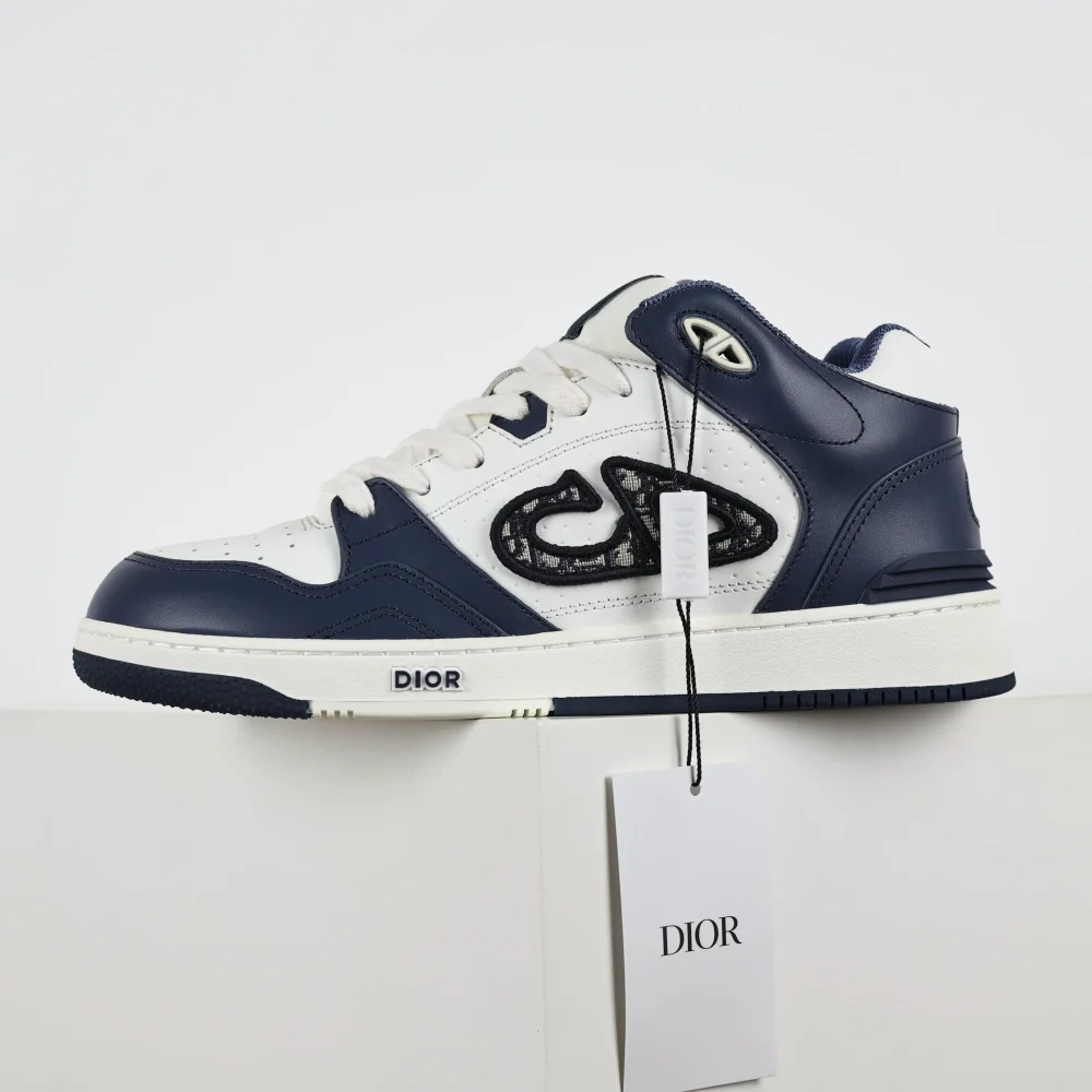 B57 Low 'Oblique Marineblaue Low-Top-Sneaker – Bild 9