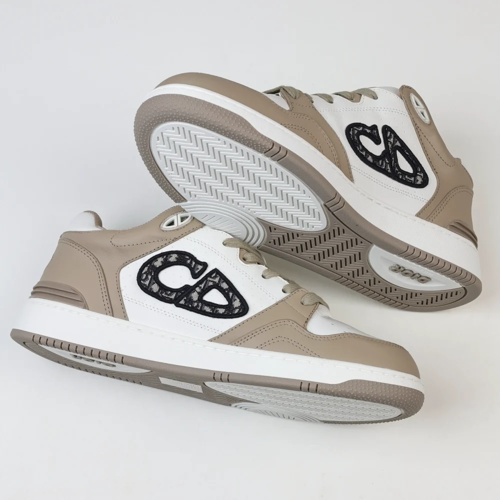 B57 Low-Top Sneaker Beige und Weiß – Bild 8