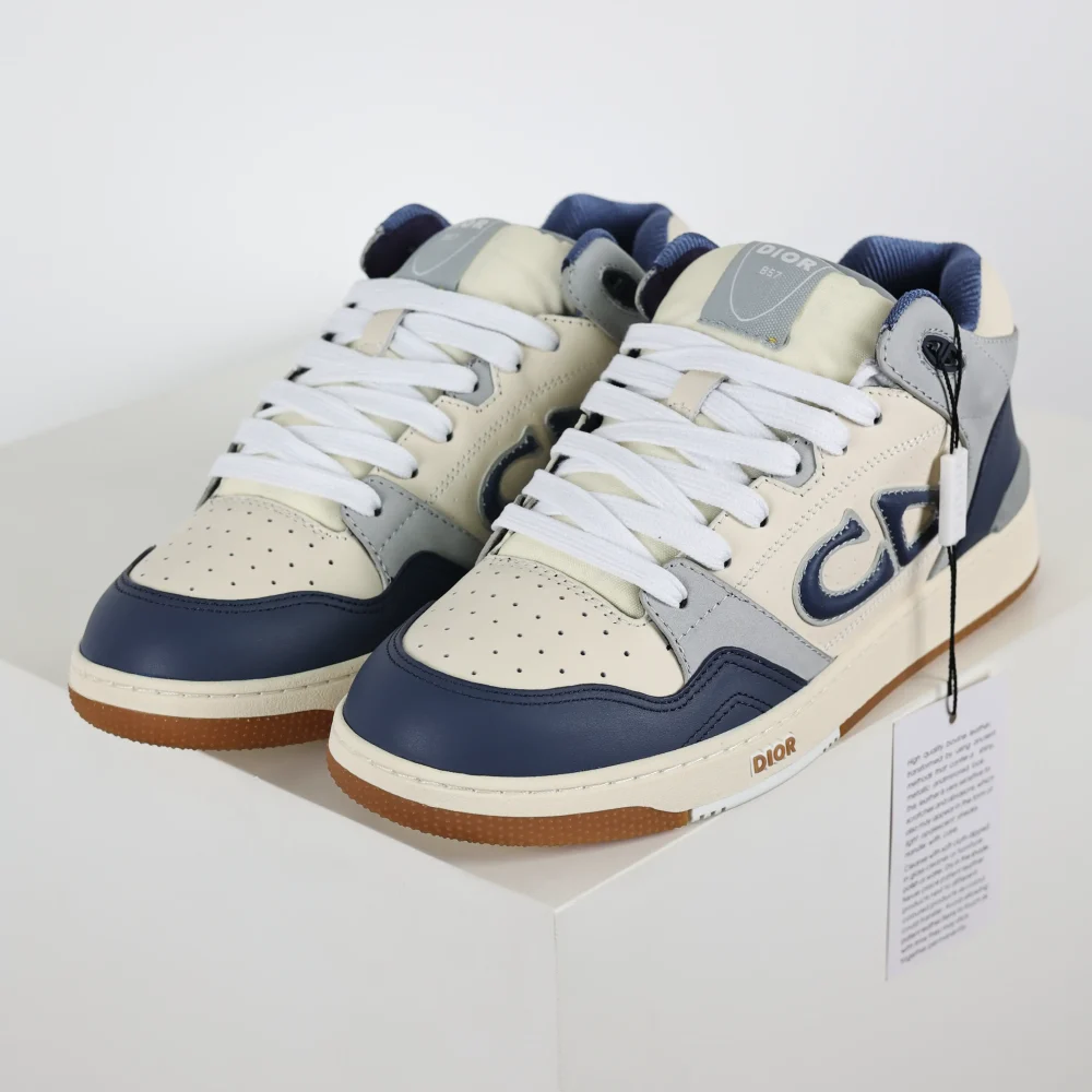 B57 Mid „Blaubeige“ Low-Top-Sneaker