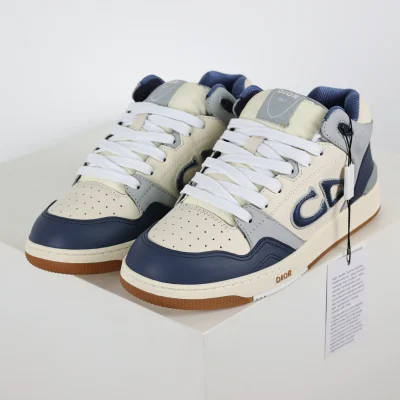 B57 Mid „Blaubeige“ Low-Top-Sneaker