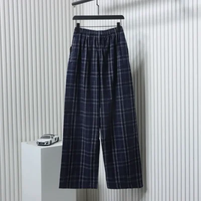Balenciaga BLCG Blau karierte Hose mit Stickereiapplikation