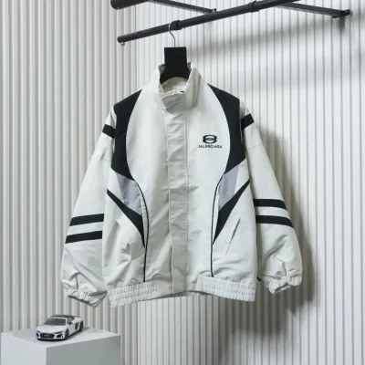 Balenciaga Laufsteg-inspirierter Blazer mit Einsätzen