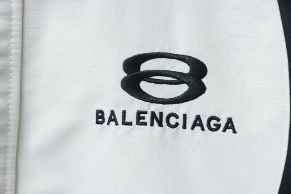 Balenciaga Laufsteg-inspirierter Blazer mit Einsätzen – Bild 5