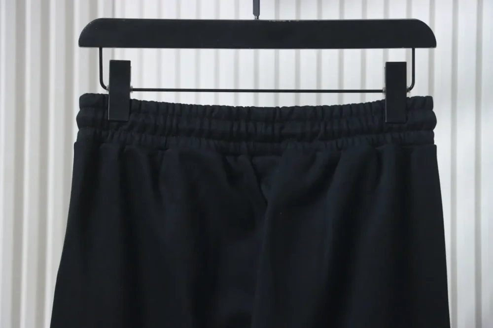 Balenciaga Manchester United bestickte Hose – Bild 4