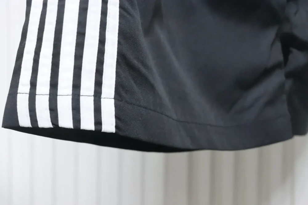 Balenciaga Schwarze Webhose mit fünf Balken und Halbring – Bild 6