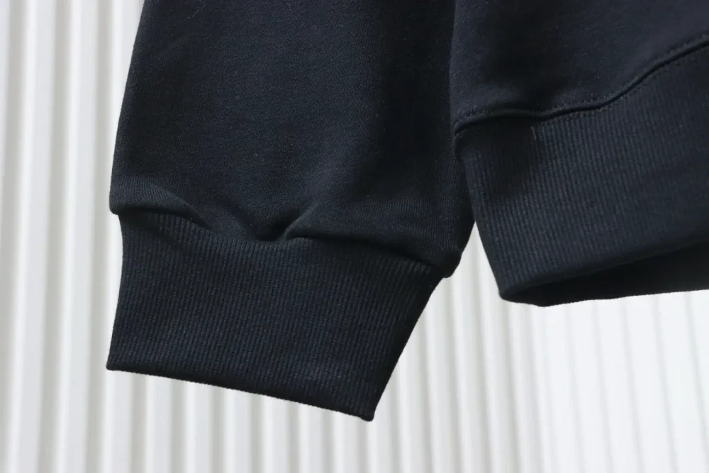 Balenciaga Sweatshirt mit Rundhalsausschnitt und Poker-Schriftzug – Bild 5