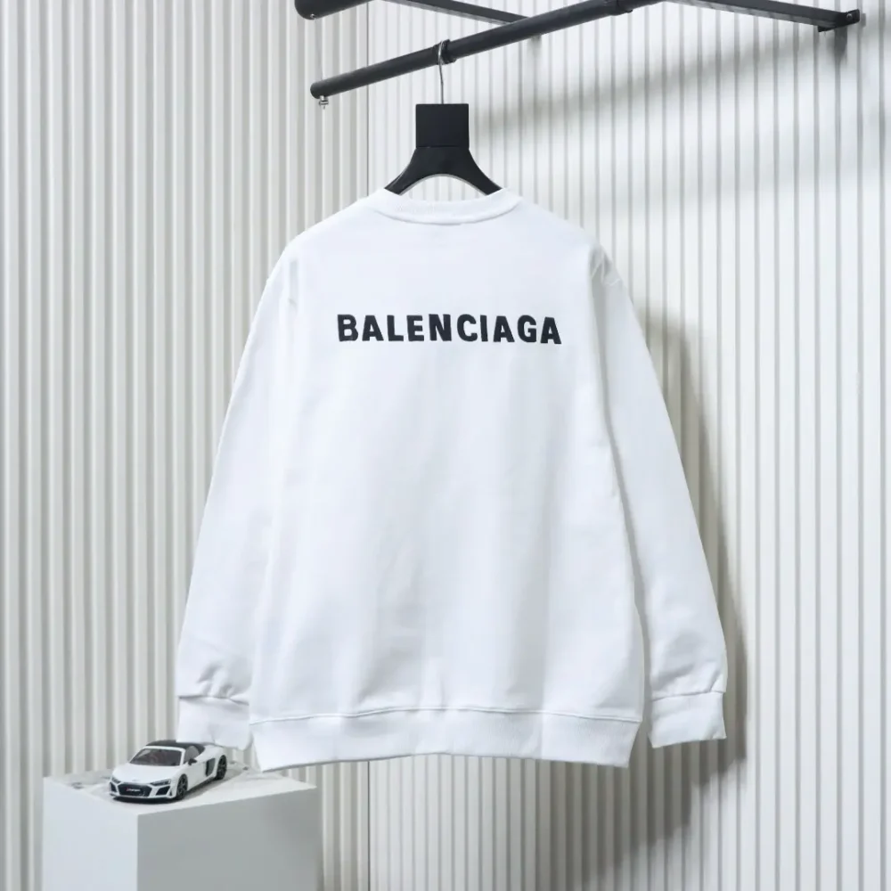 Balenciaga Sweatshirt mit Rundhalsausschnitt und gesticktem Schriftzug – Bild 11