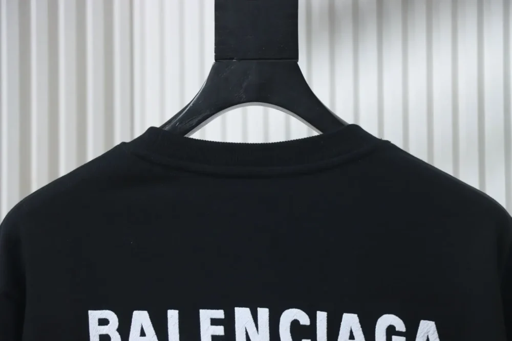 Balenciaga Sweatshirt mit Rundhalsausschnitt und gesticktem Schriftzug – Bild 4