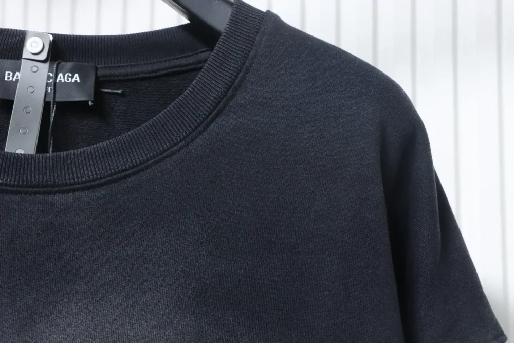 Balenciaga Sweatshirt mit Rundhalsausschnitt und verwaschenem Bullet-Siebdruck – Bild 5
