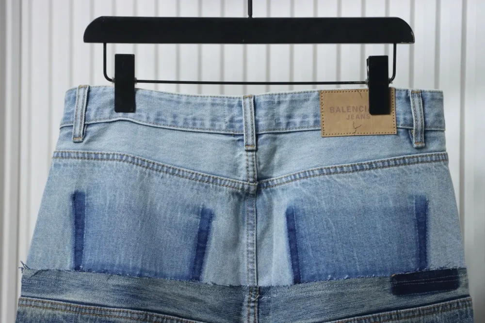 Balenciaga patchwork washed jeans – Bild 4