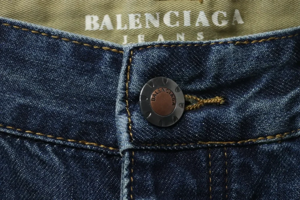 Balenciaga pocket embroidery washed and distressed straight loose denim – Bild 6