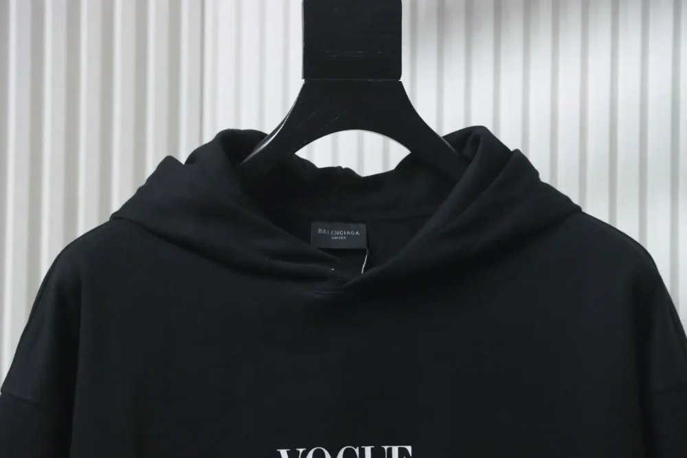 Balenciaga x Vogue-Kollaboration Kapuzensweatshirt mit Leuchtturm-Digitaldruck und Rücken – Bild 3