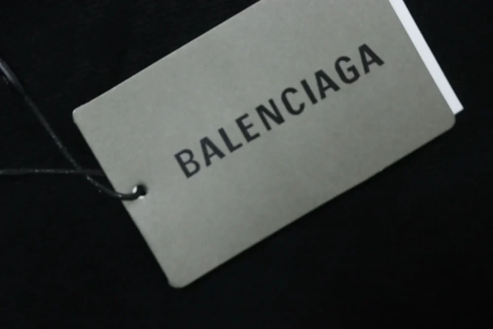 Balenciaga x Vogue-Kollaboration Kapuzensweatshirt mit Leuchtturm-Digitaldruck und Rücken – Bild 8