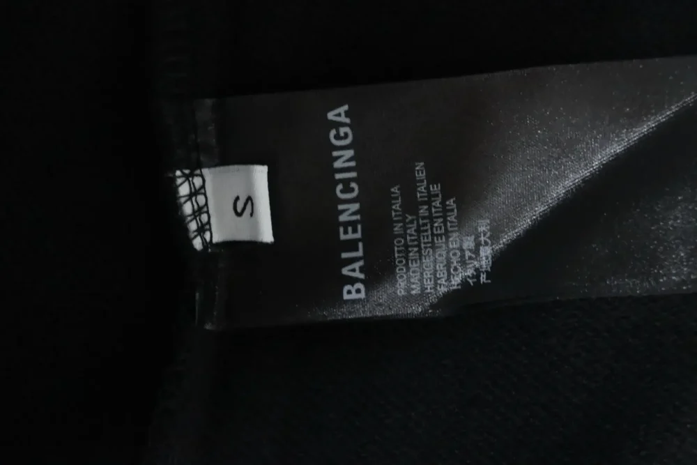 Balenciaga x Vogue-Kollaboration Kapuzensweatshirt mit Leuchtturm-Digitaldruck und Rücken – Bild 11