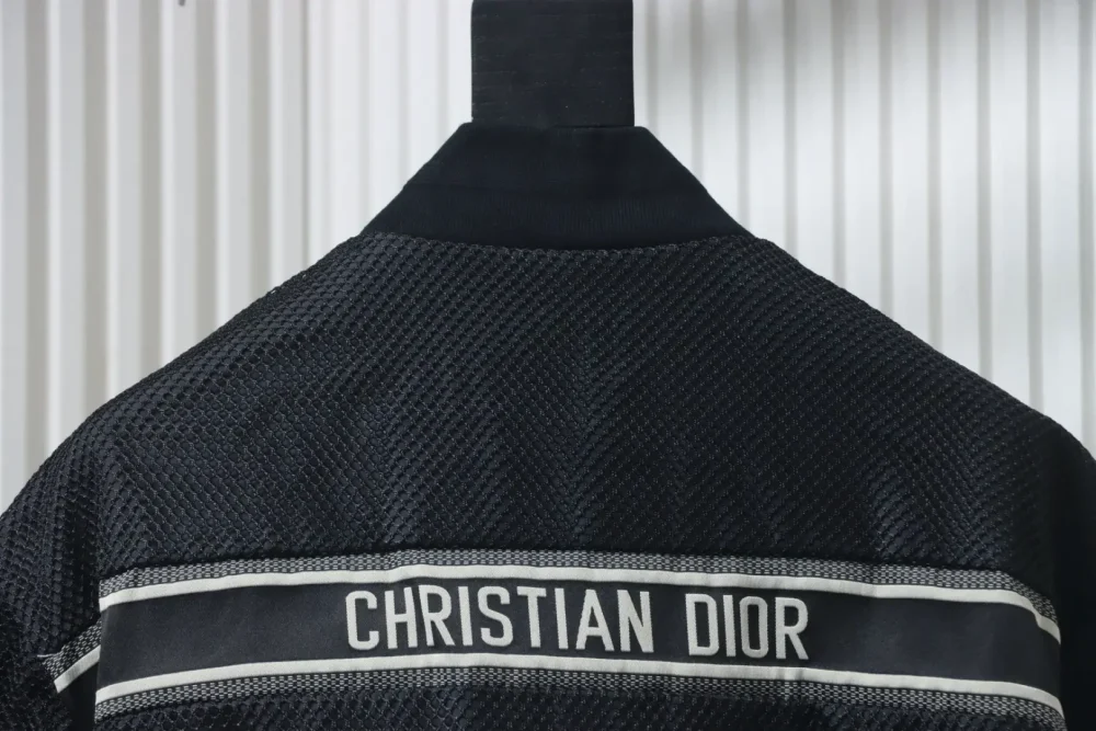 Baseballjacke aus Mesh-Gewebe – Bild 4