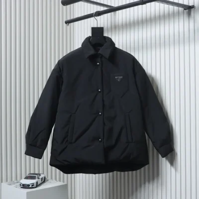 Basic-Baumwolljacke aus Nylon