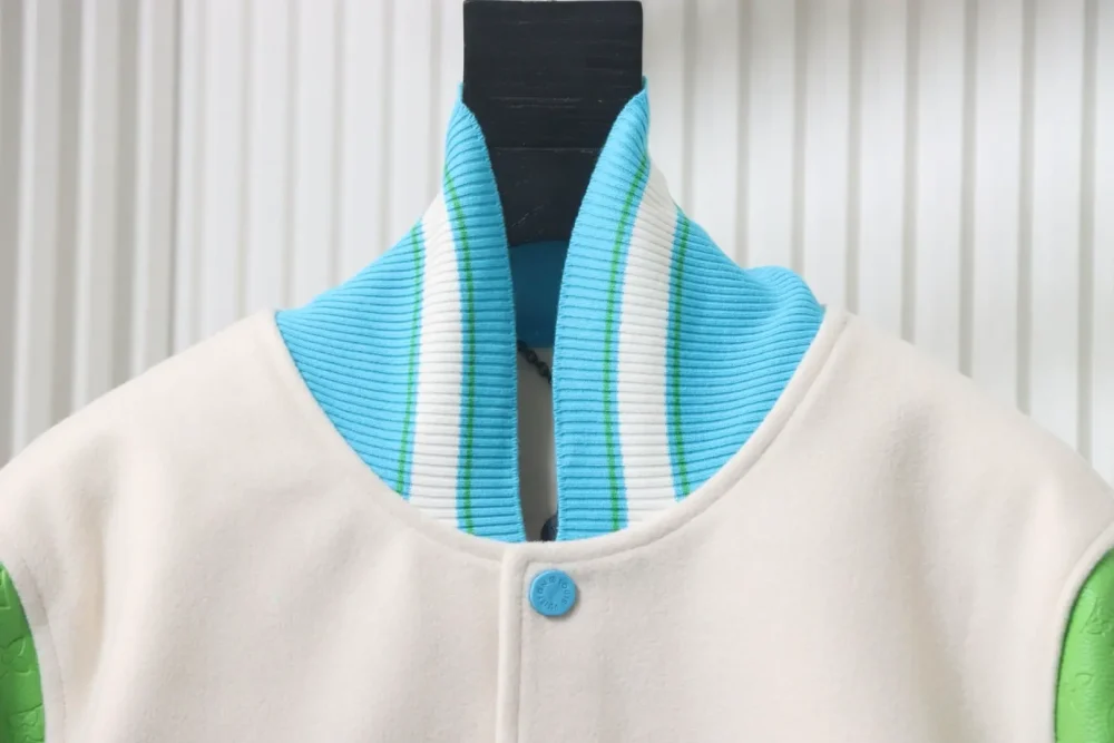 Bestickte Ärmel aus Duck Towel mit Baseballjacke mit Monogrammprägung – Bild 3