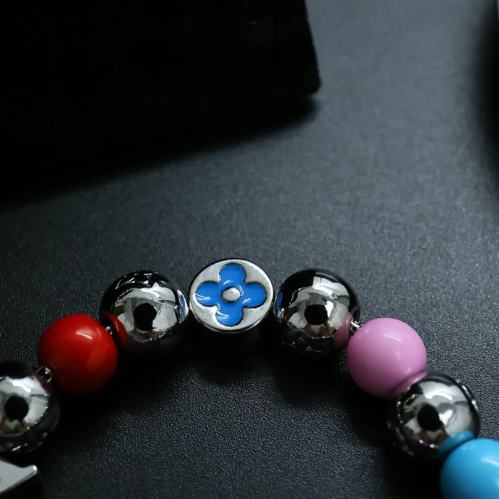 Buntes Perlenarmband mit Karabinerverschluss – Bild 8