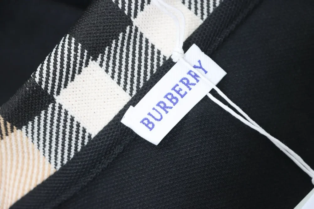 Burberry Langärmliges Poloshirt mit kariertem Revers XXL – Bild 9