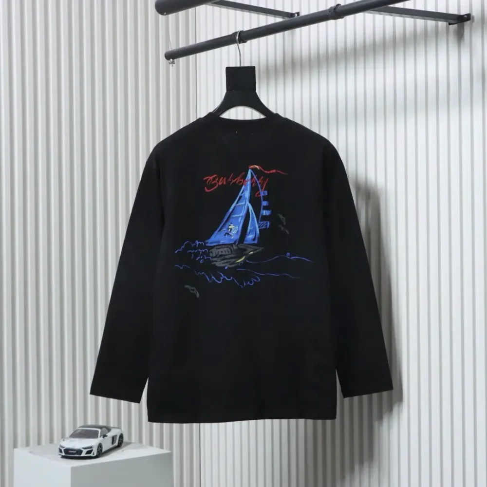 Burberry Langärmliges T-Shirt mit Segelboot-Buchstaben-Print – Bild 13