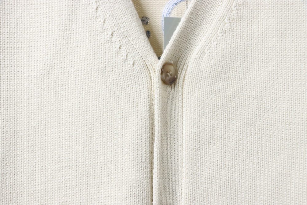 CD Neuer bestickter Cardigan-Pullover aus Baumwollmischung mit Knöpfen – Bild 7