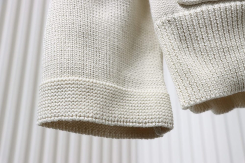 CD Neuer bestickter Cardigan-Pullover aus Baumwollmischung mit Knöpfen – Bild 8