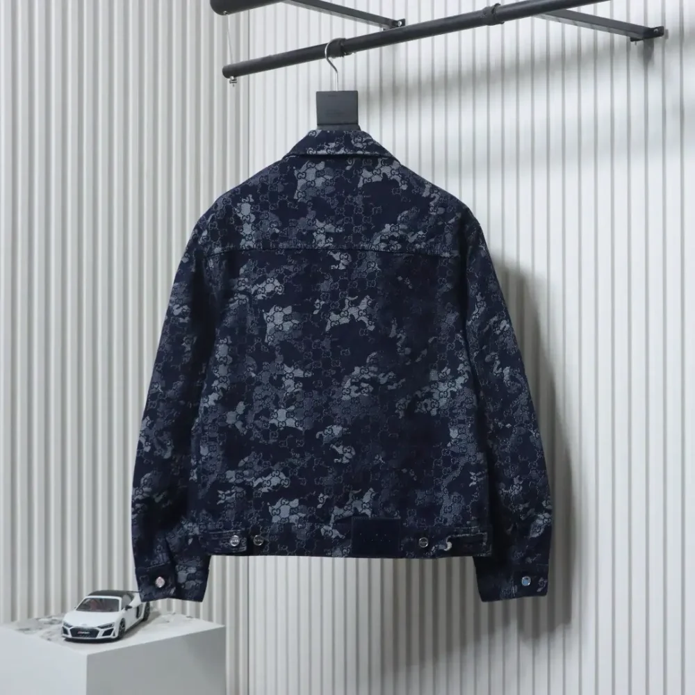 Camouflage-Allover-Jacquard-Jeansjacke – Bild 2
