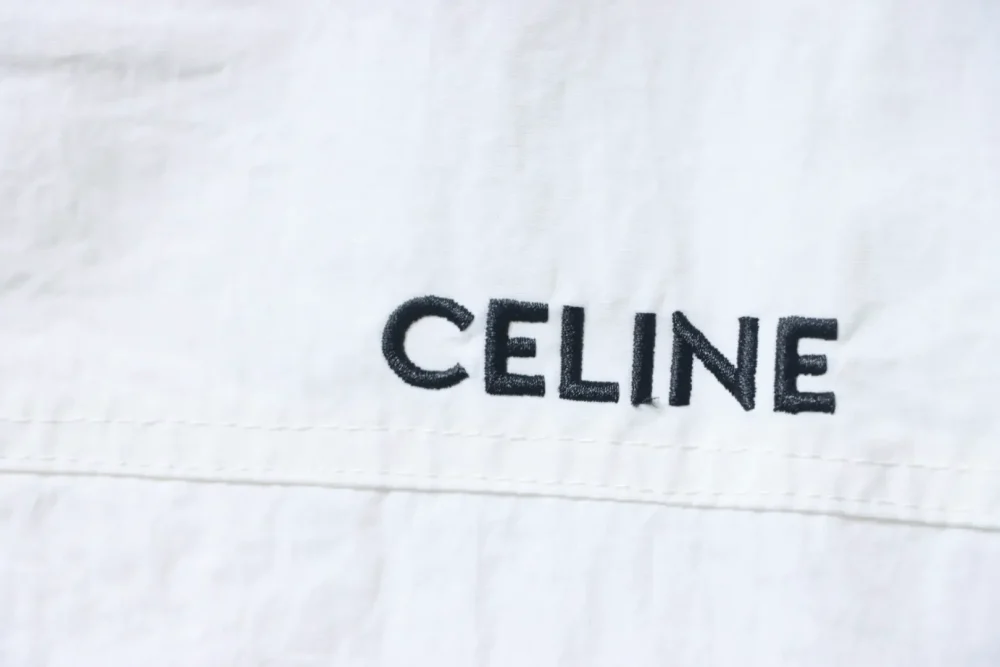 Celine Gewebte Jacke mit Reißverschluss und seitlichem Gurtband – Bild 5