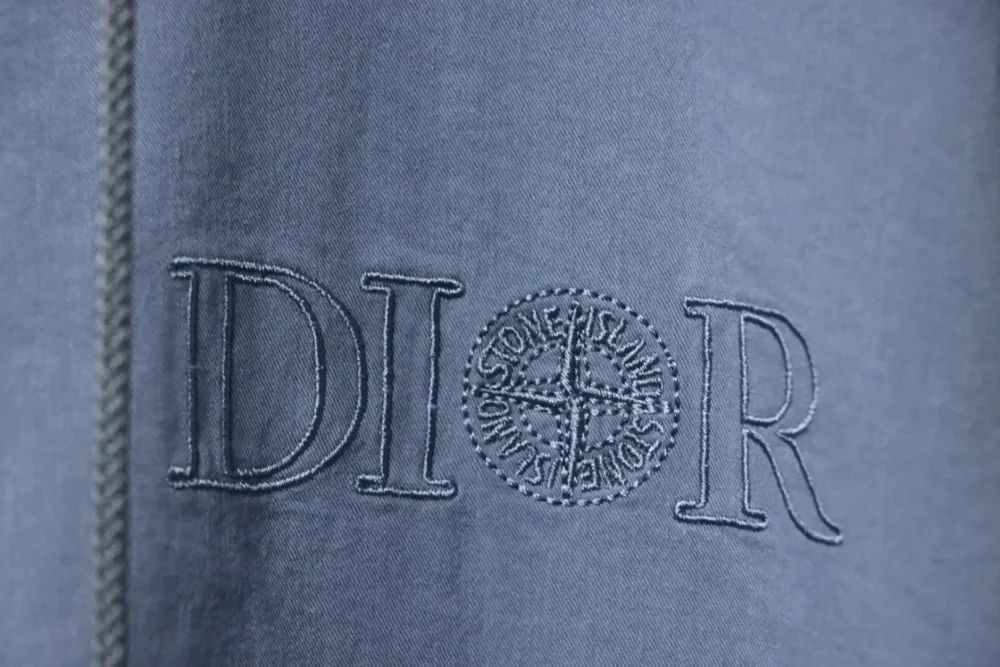 Embroidered lettering hooded windbreaker – Bild 6
