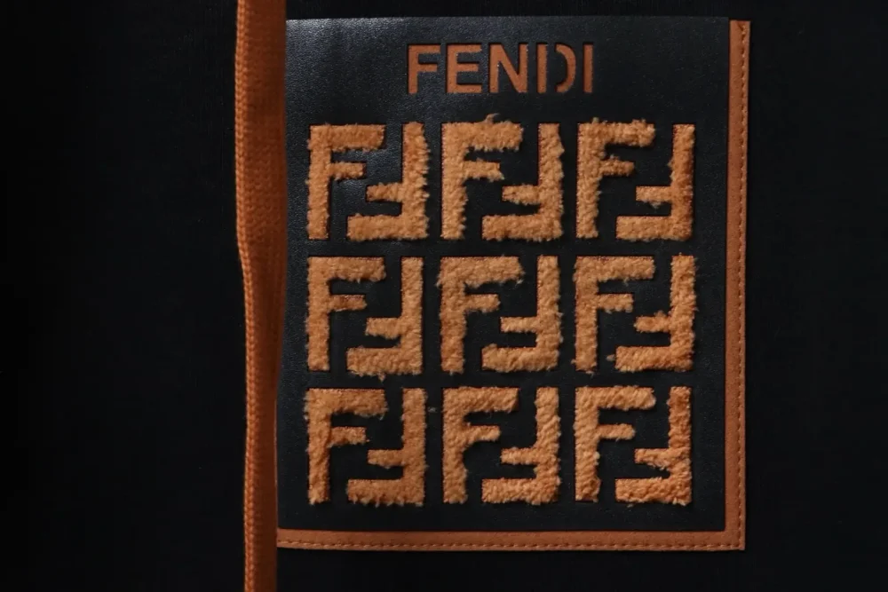 FF-Kapuzenpullover mit Handtuchtasche XXL – Bild 8