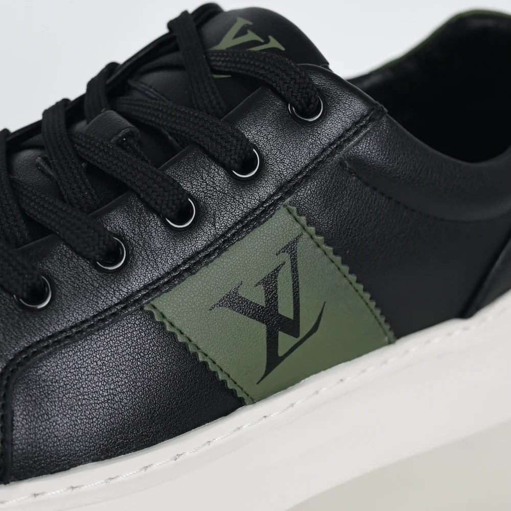 Freizeit-Sportschuhe für Herren in Schwarz, Grün und Weiß – Bild 10