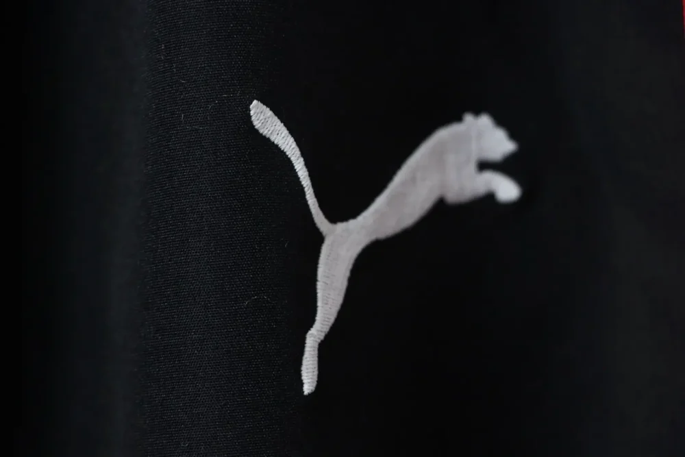 Gemeinsame Sporthose von Balenciaga BLCG x PUMA – Bild 8