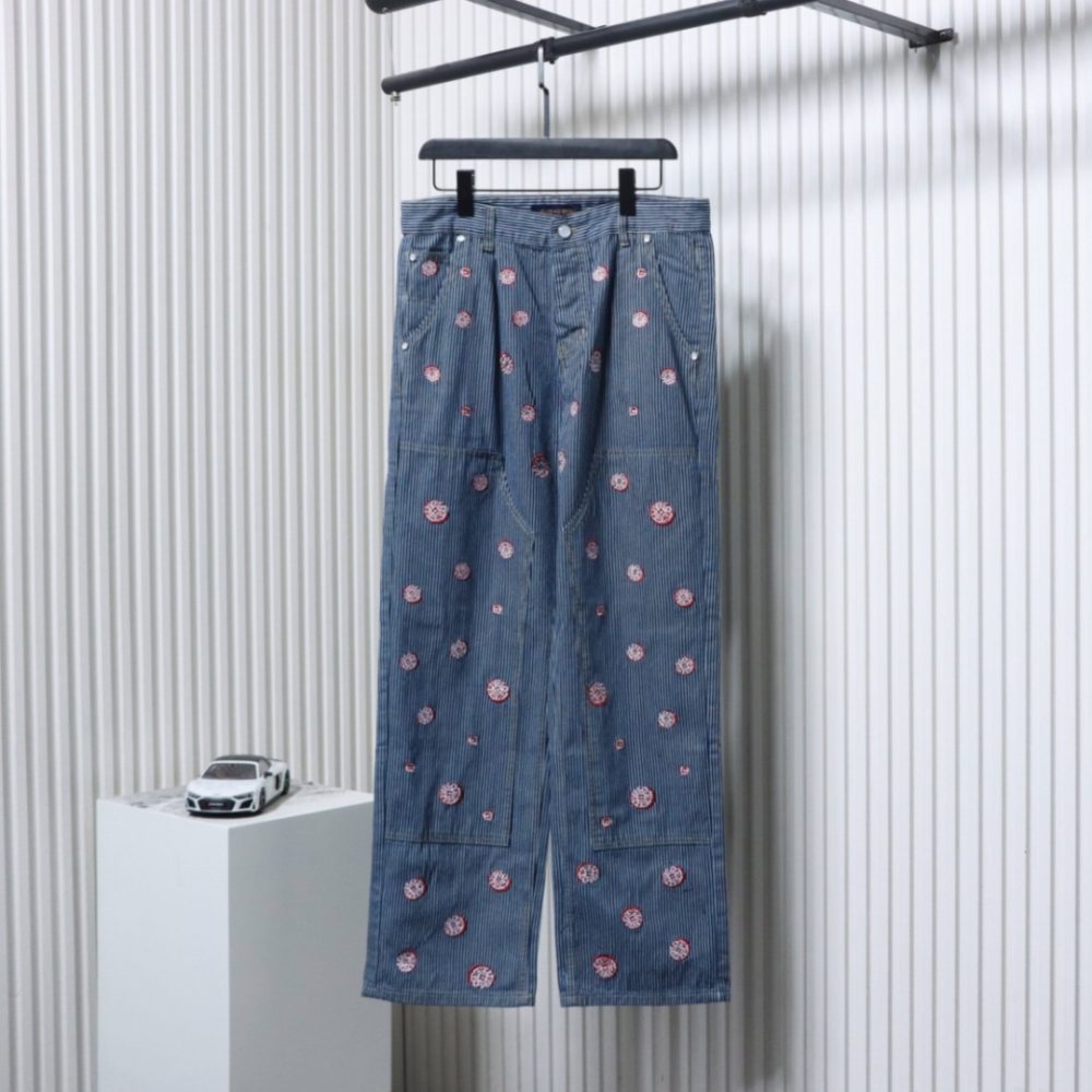 Gestreifte Jeanshose mit Kirschblütenmuster