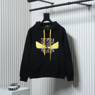 Handtuch-Kapuzenpullover mit FF-Buchstabendruck und Augenklappe