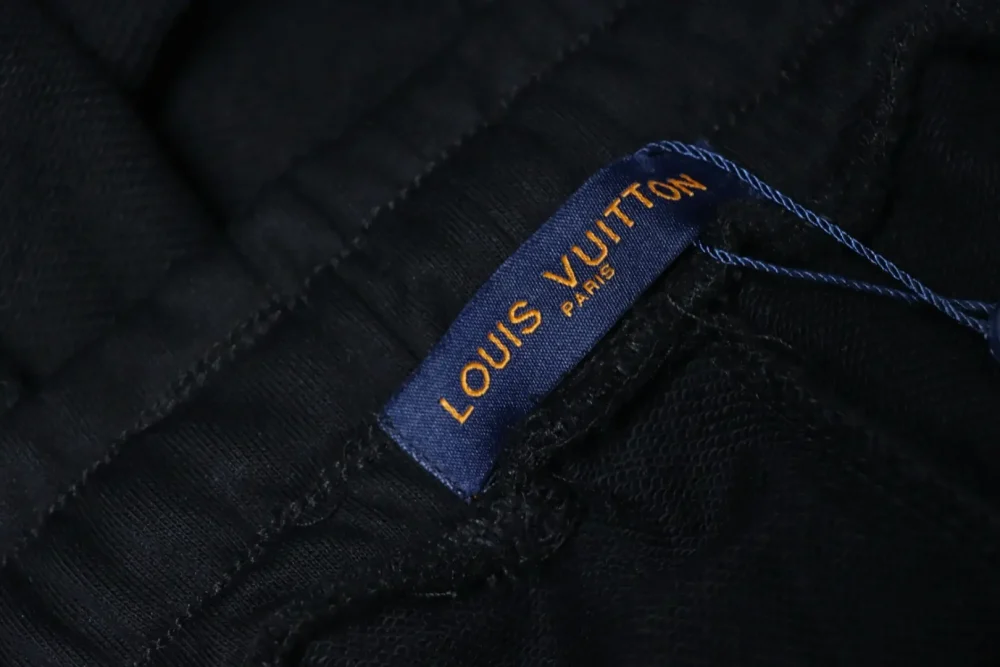 Hose mit kleinem Logo-Stickerei – Bild 8