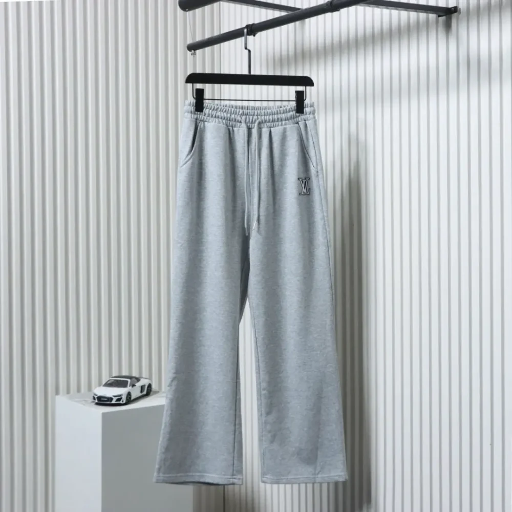 Hose mit kleinem Logo-Stickerei – Bild 12