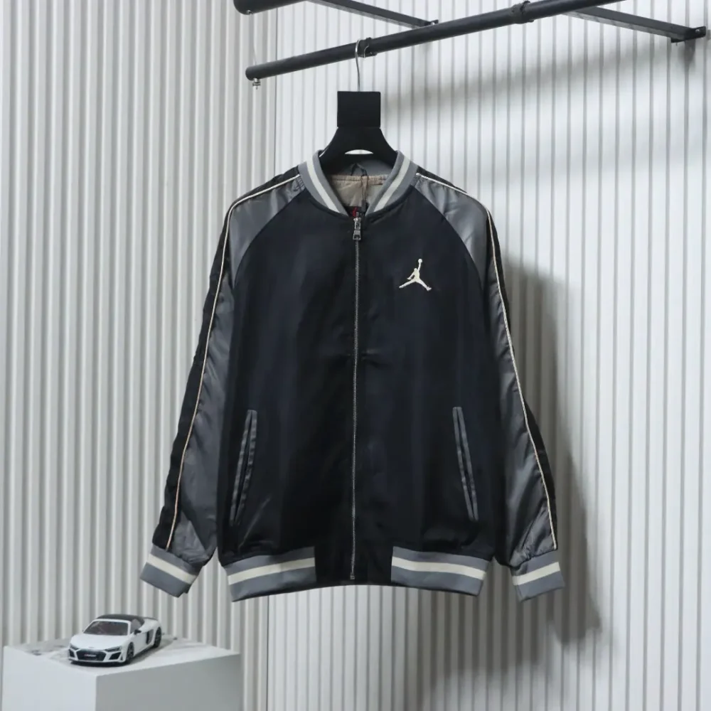 Jacke mit kontrastierendem Patch-Design und aufgesticktem Air Jordan-Logo XXL – Bild 12