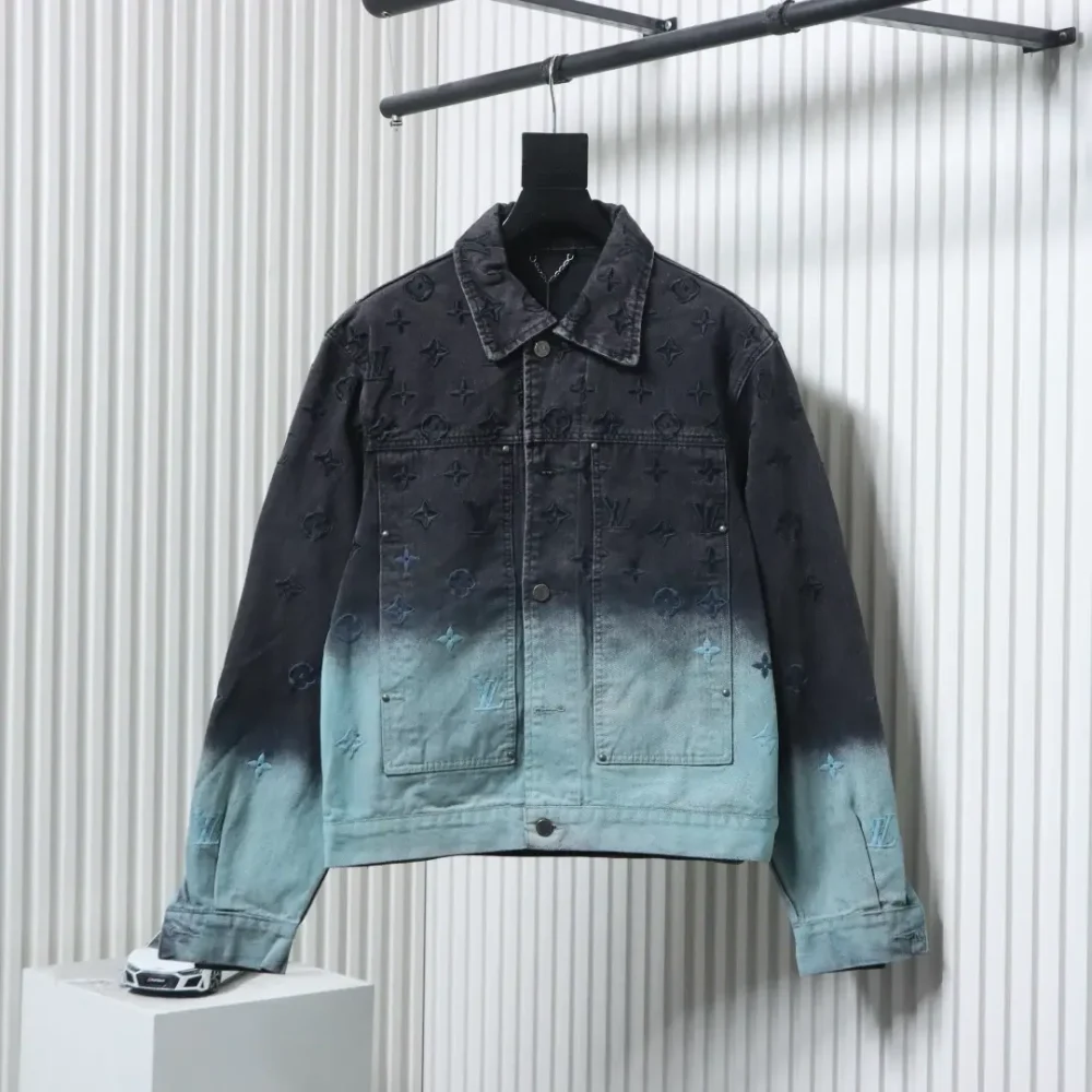 Jeansjacke mit Farbverlaufsstickerei